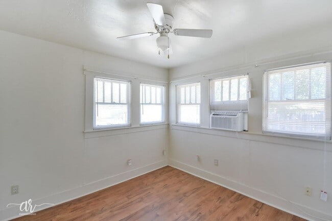 Building Photo - 1329 South 11th St. Unit B