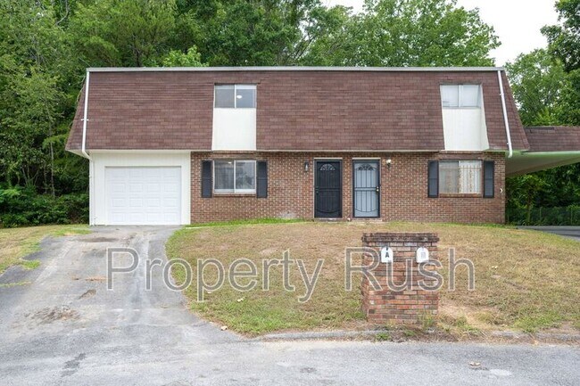 Primary Photo - 2323 Green Forest Dr