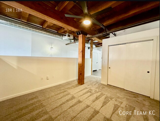 Building Photo - 204 Walnut St