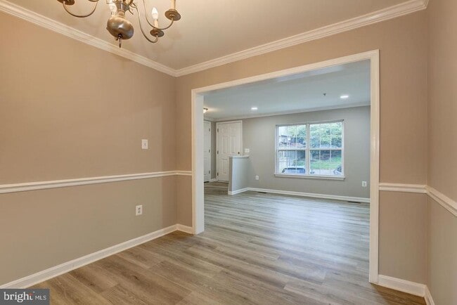 Building Photo - 4719 Springmaid Ln