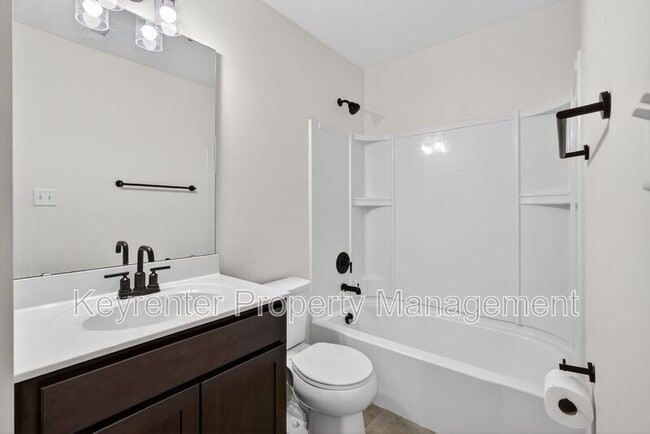 Building Photo - 112 Deer Grv Ct