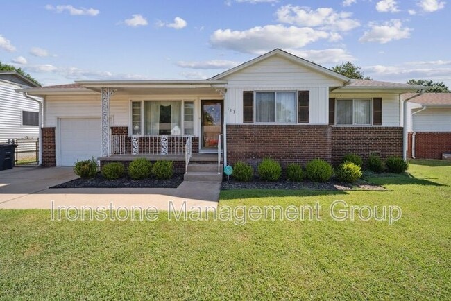 Primary Photo - 113 N 44th W Ave