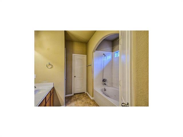Building Photo - 14714 Crystal Lk Dr