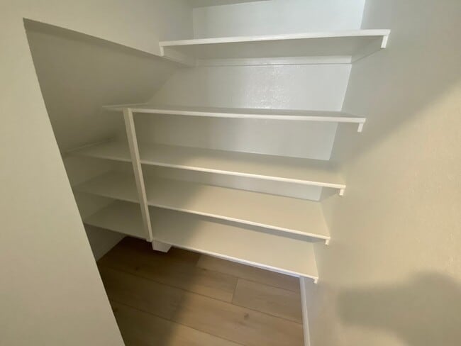 Building Photo - new build 4 bedroom house
