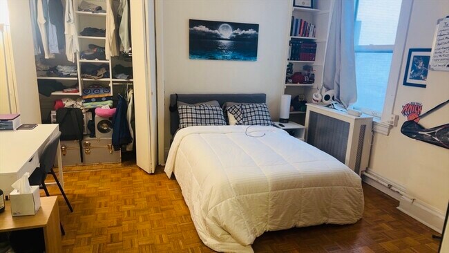 Building Photo - 21 Beacon St