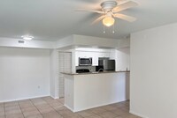 Building Photo - 3028 Parkway Blvd