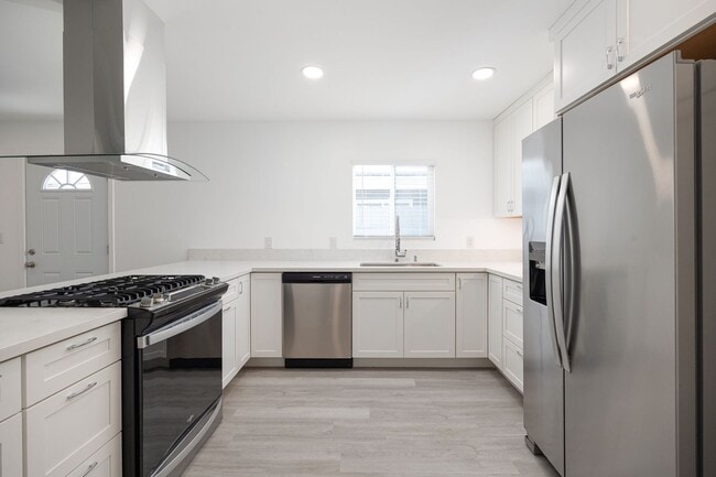 Building Photo - Cozy brand new 2bed/1bath now available in...