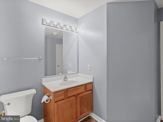 Building Photo - 9150 Gracious End Ct