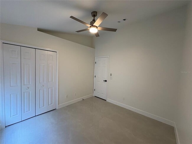 Building Photo - 11215 Crystal Glen Blvd