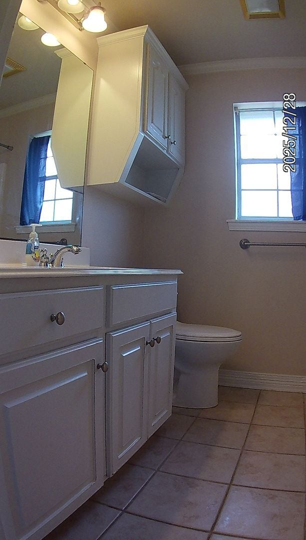 Building Photo - 2457 Brookside Dr