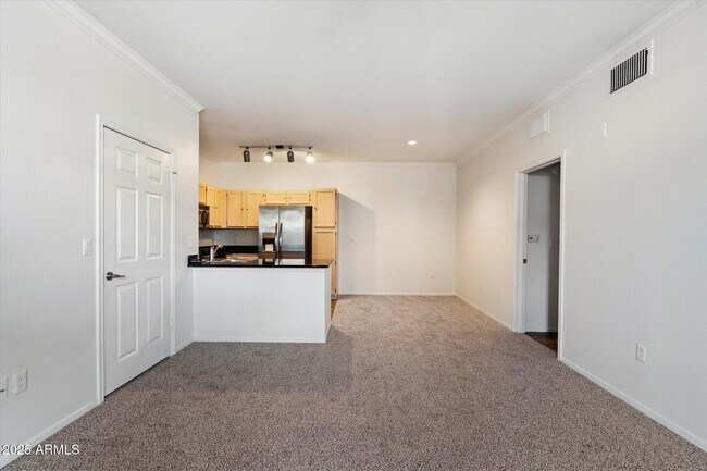 Building Photo - 7009 E Acoma Dr