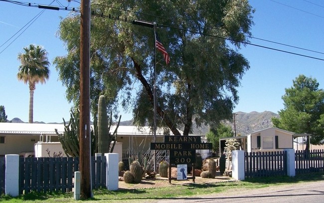 Primary Photo - 300 Airport Rd