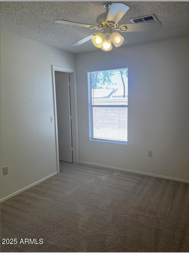 Building Photo - 1238 E Laurel Ave