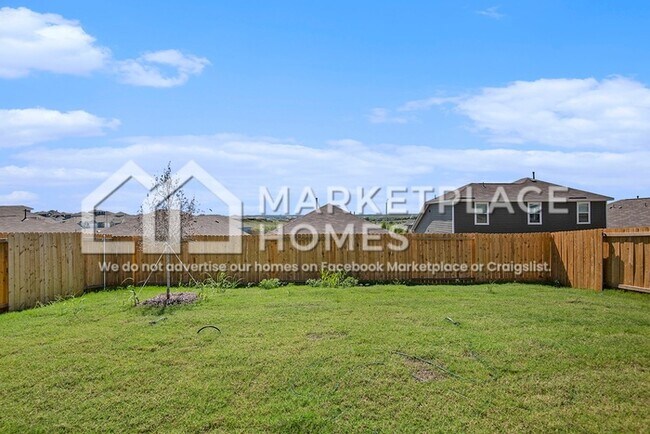 Building Photo - 10917 Gray Mare Dr