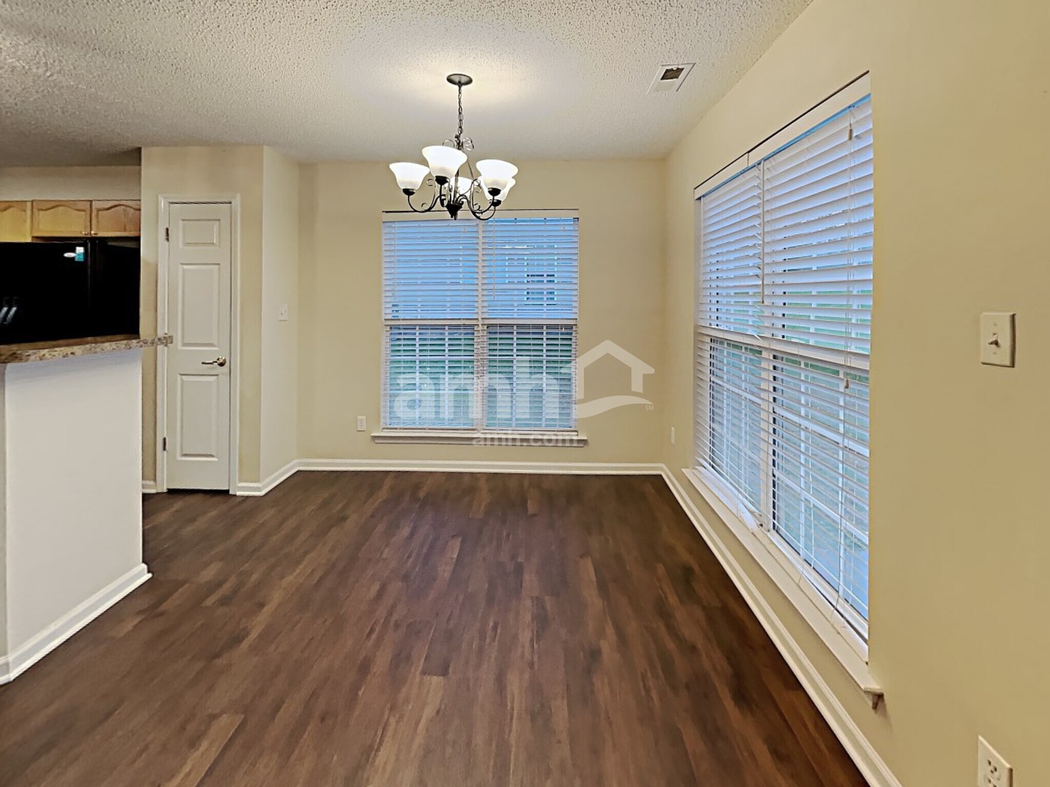 Building Photo - 6515 Goldenblush Cir