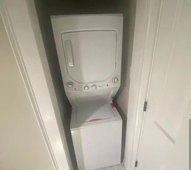 Building Photo - 917 N Rocheblave St