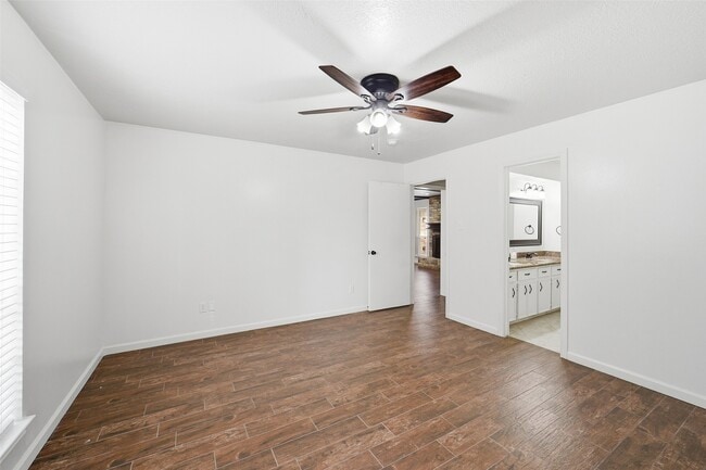 Building Photo - 1914 Abby Aldrich Ln