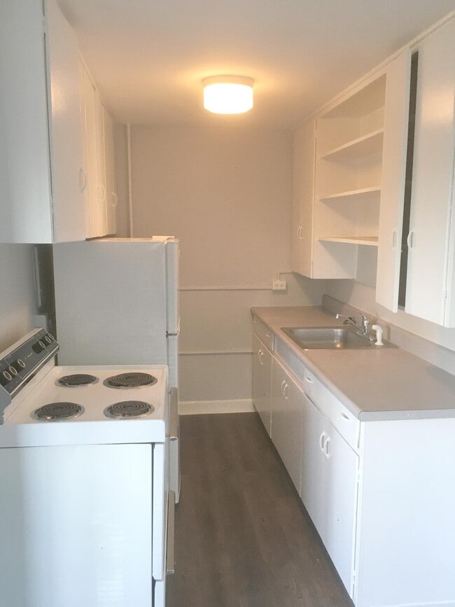 Interior Photo - The Norman Apartments