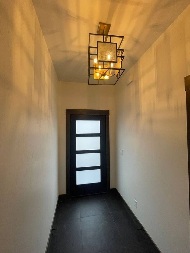 Building Photo - Brand New Three Story Whitefish Townhouse