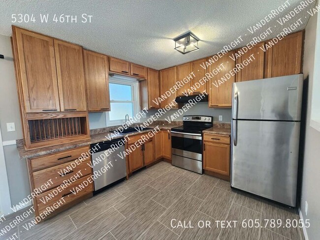 Building Photo - 5304 W 46th St