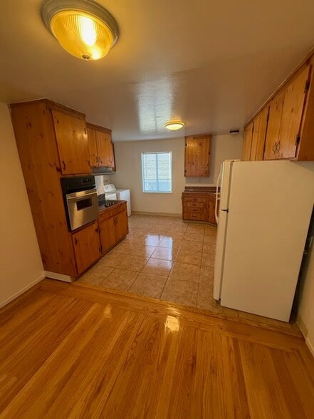 Building Photo - 1515 Harmon St