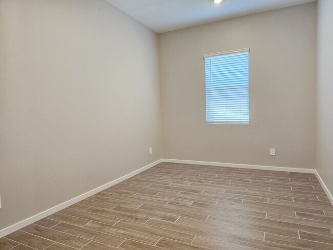 Building Photo - 17659 W College Dr