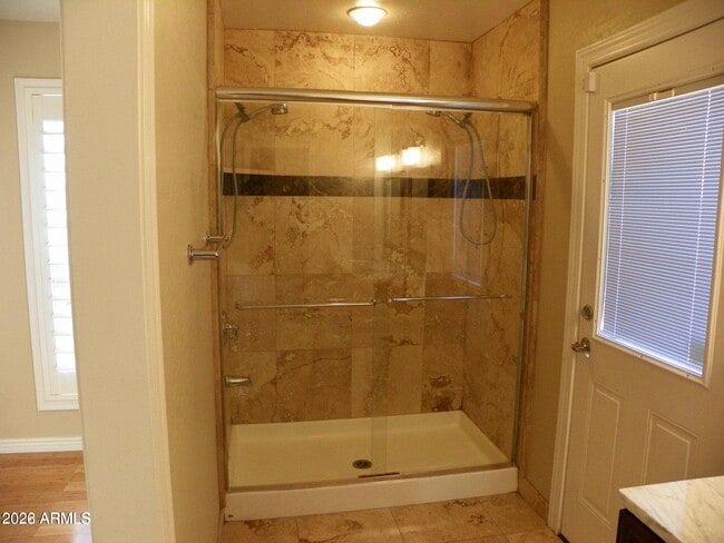 Building Photo - 5334 E Friess Dr