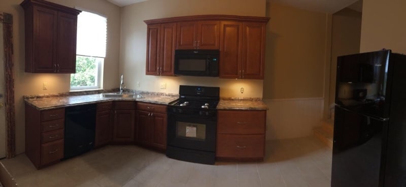 Building Photo - 160 Pearl St