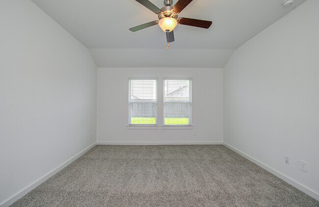 Building Photo - 1130 Desert Willow Dr