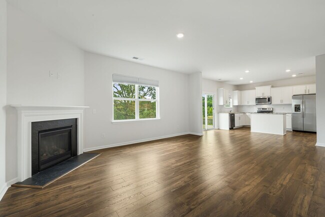 Building Photo - 206 Marathon Ln