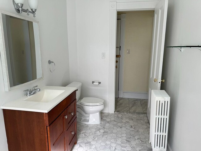 Building Photo - 48 Hudson Terrace