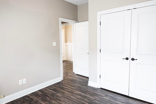 Building Photo - 2475 Tippecanoe Ridge