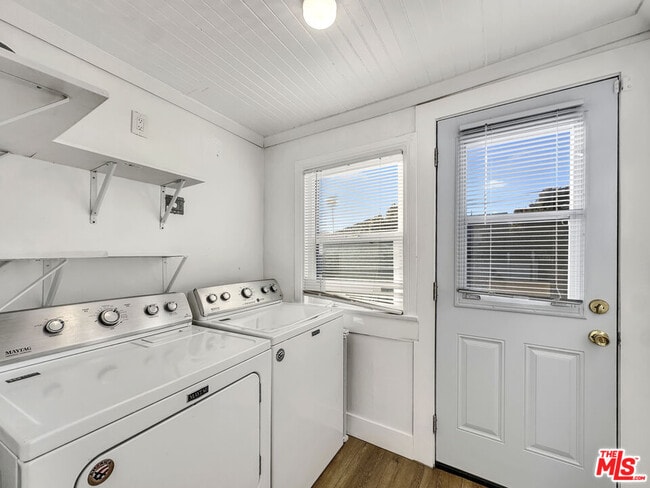 Building Photo - 2717 S Harvard Blvd