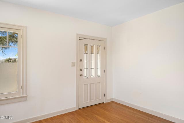 Building Photo - 3360 Glenrose Ave