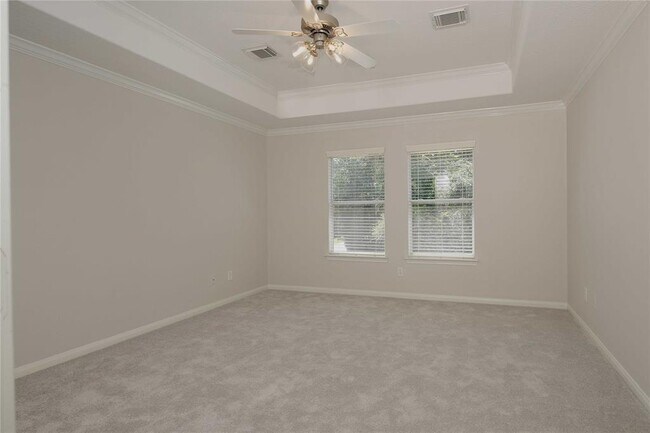 Building Photo - 137 E Montfair Blvd
