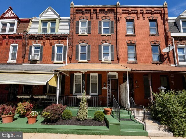 Building Photo - 4025 Green St
