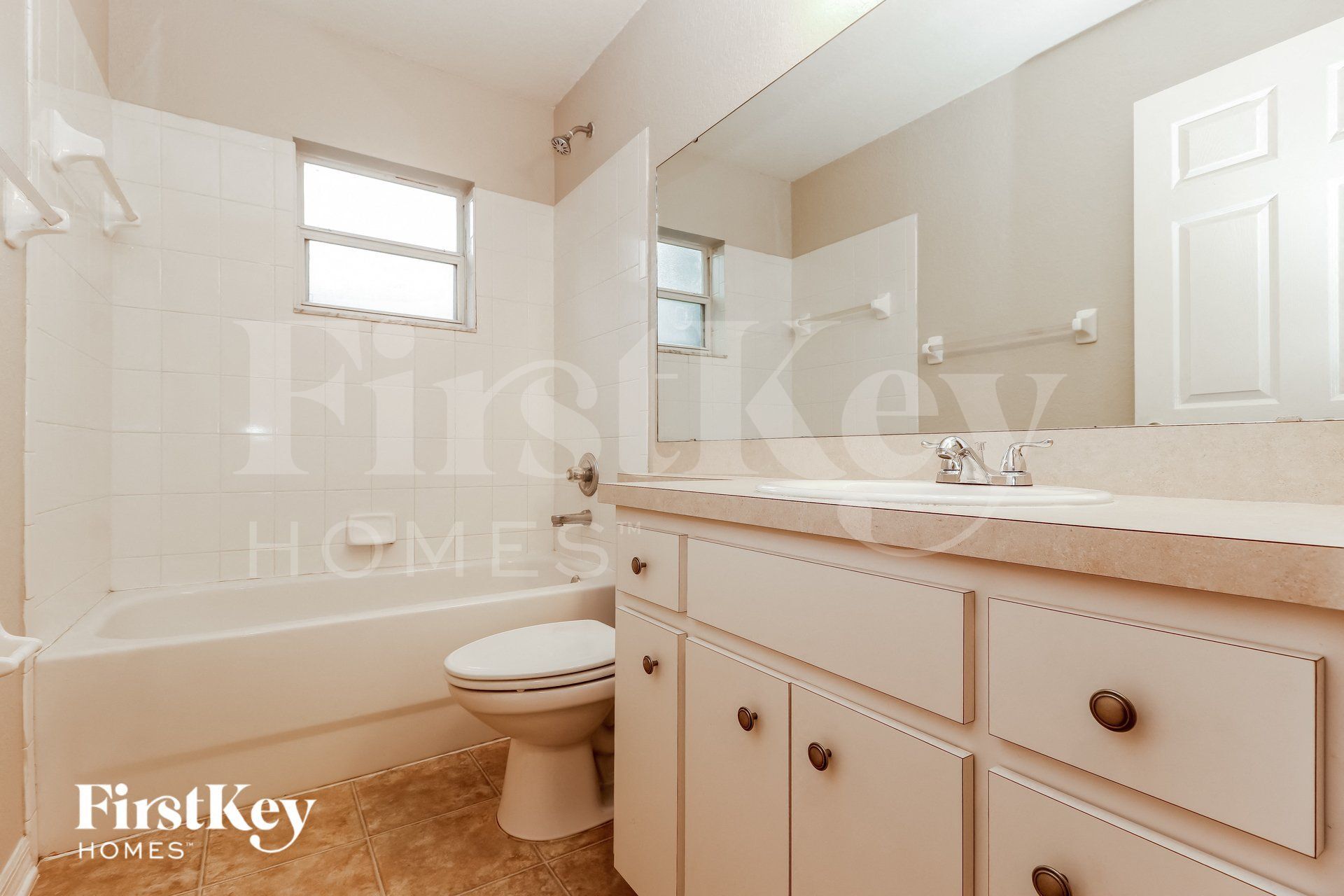 Building Photo - 6351 Hampton Pointe Cir