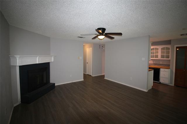 Building Photo - 4744 Meadow Trail Dr