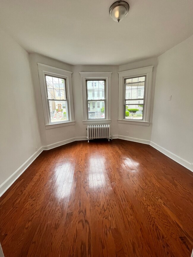 Building Photo - 144 Bidwell Ave