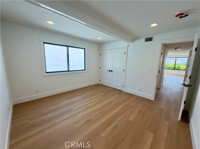 Building Photo - 232 Fairview St