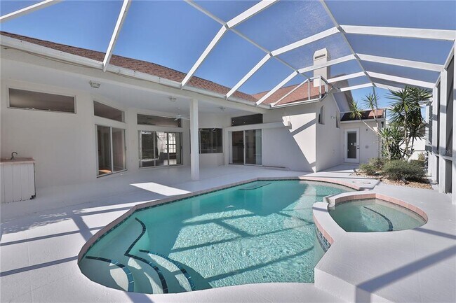 Building Photo - 2810 89th Ave E