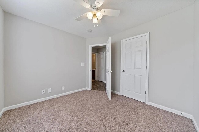 Building Photo - 3136 Brook Hill Dr