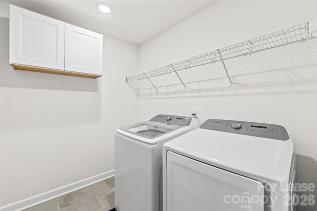 Building Photo - 4059 Armstrong Farm Dr