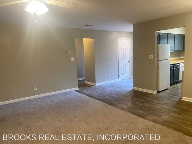 Building Photo - 2 br, 2 bath House - 300 B Patriot Lane