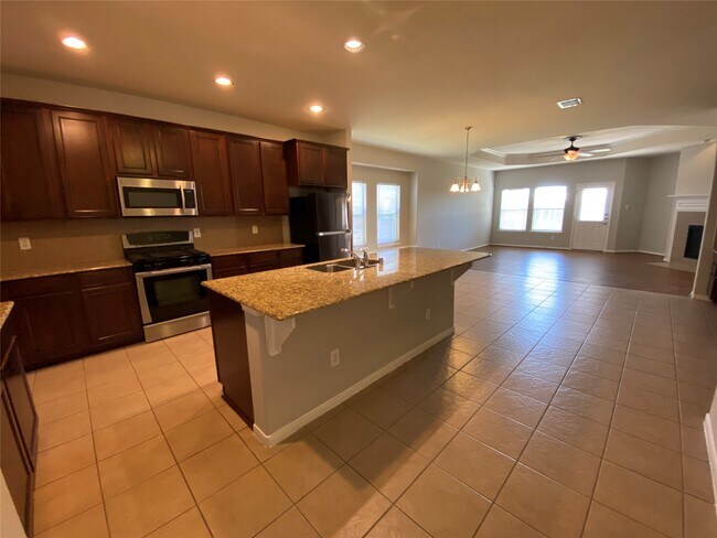 Building Photo - 19907 Kiawah Dr