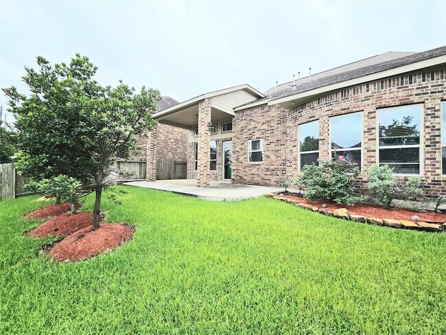 Building Photo - 21914 Avalon Queen Dr