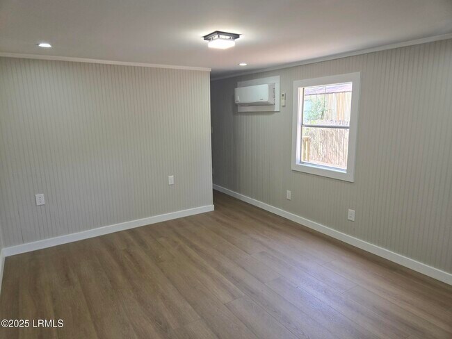 Building Photo - 28 Mixon Rd