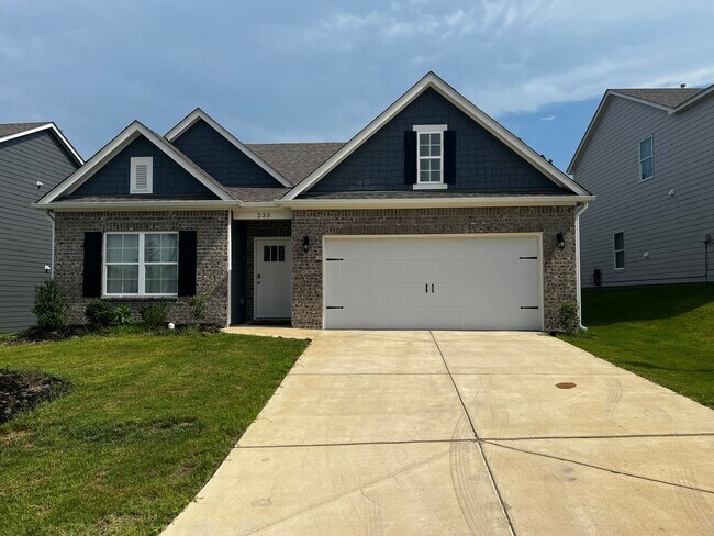 Building Photo - 50% Off the First Month’s Rent with approv...