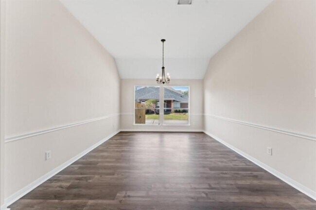 Building Photo - 7103 Hot Creek Trc