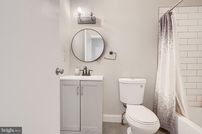 Building Photo - 1729 Guilford Ave